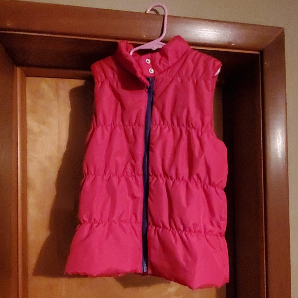 Girls puffer vest